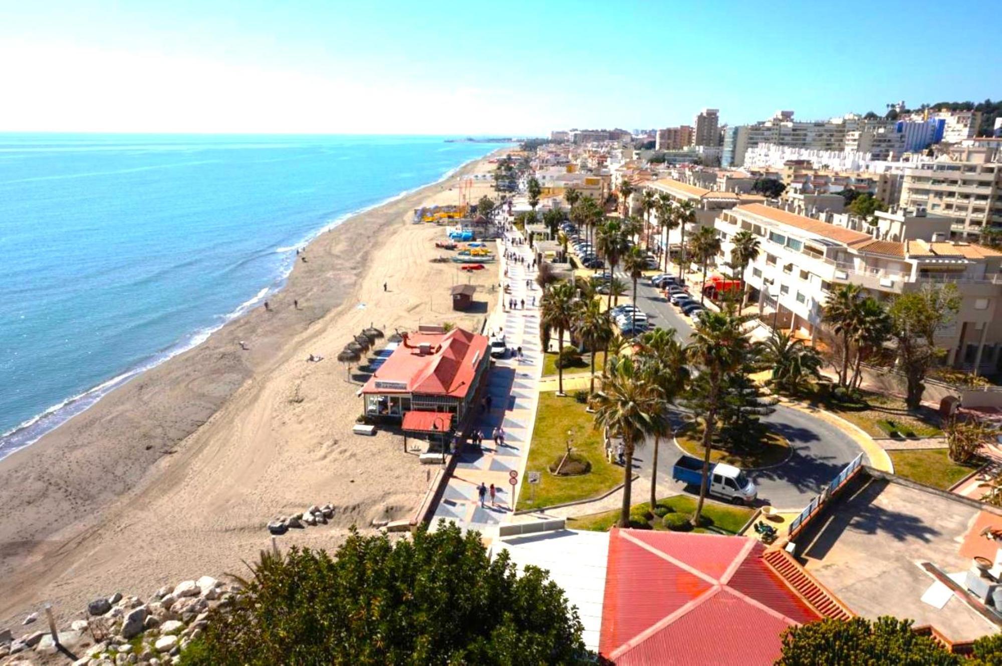 Santa Clara Modern & Exclusive Seafront Apartment Torremolinos Exterior foto